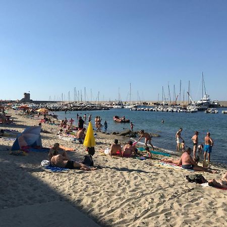 Appartamento Lungomare Марчіана-Марина Екстер'єр фото